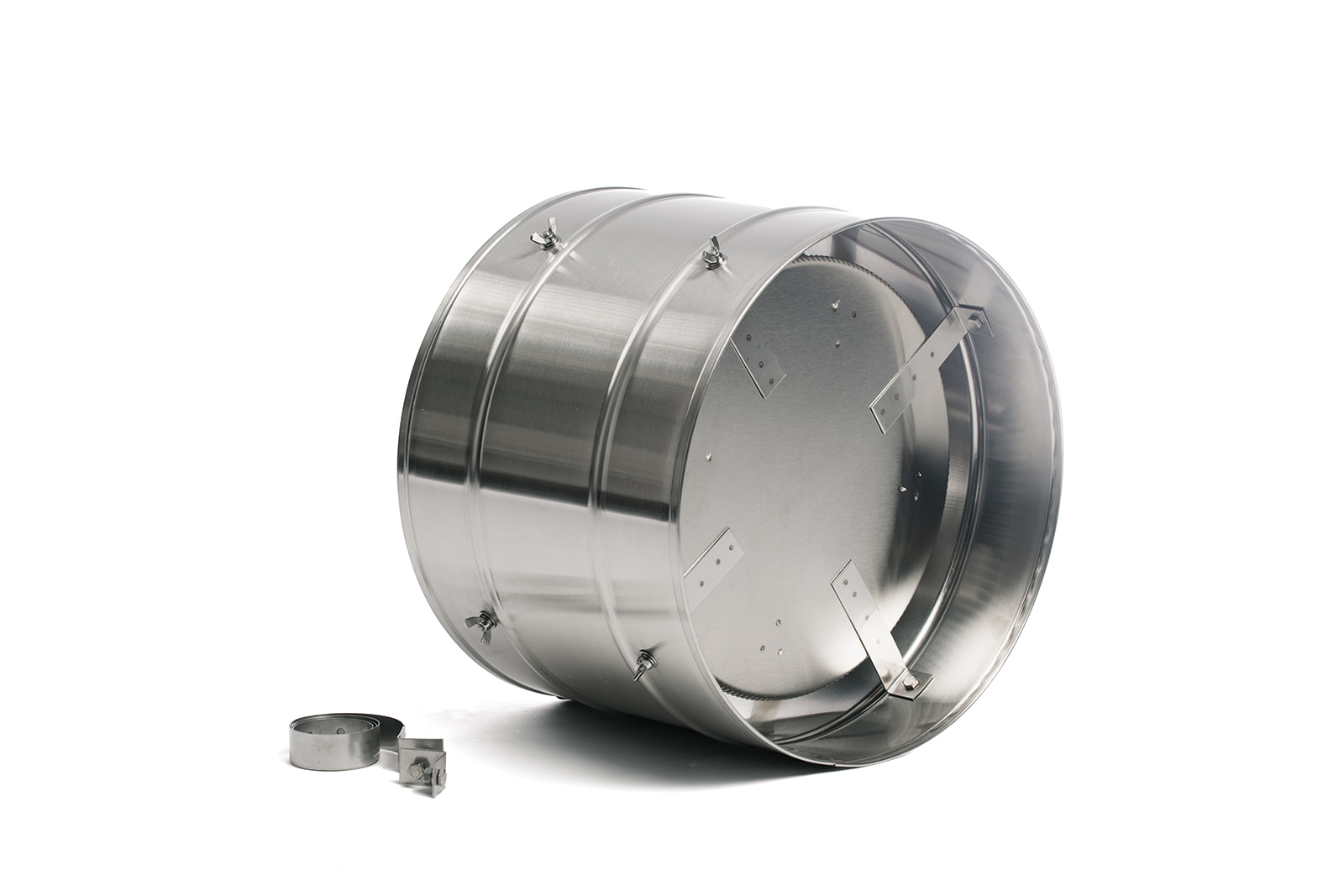 High Wind Non-Air-Cooled Chimney Cap – Flue Draft Guard Efficient non-air-cooled chimney cap with anti-downdraft design for improved airflow and reduced smoke backflow in windy climates.